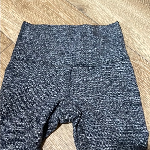 Lululemon Wunder Under High Rise Leggings - Picture 2 of 6